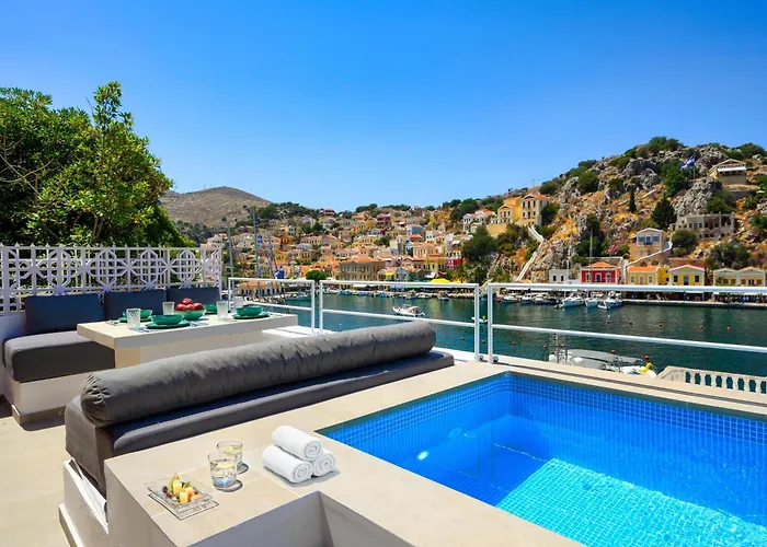 Annikas Port View-ground Symi