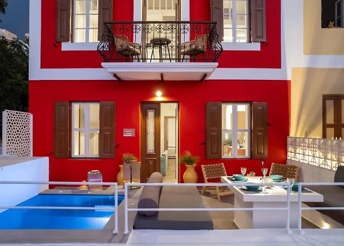 Annikas Port View-ground Sými